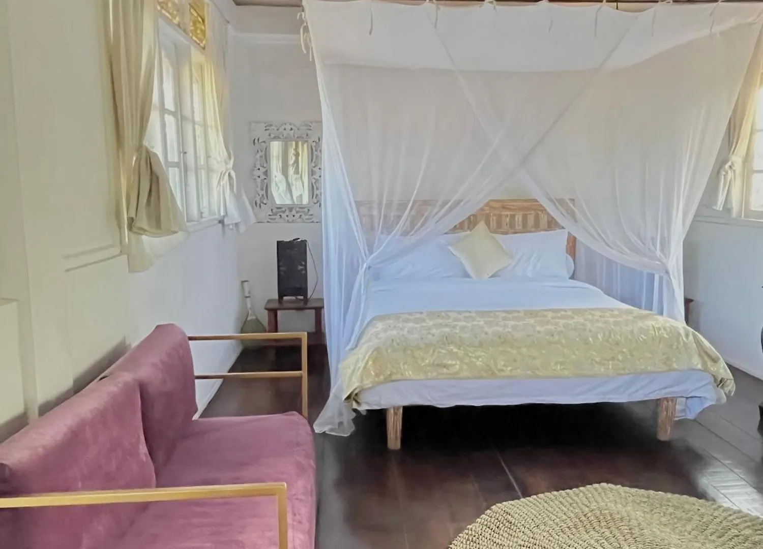 Villa Sabi Seminyak  Seminyak (Bali)